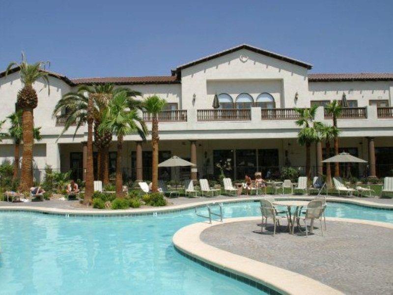 Resort Tuscany & Casino
